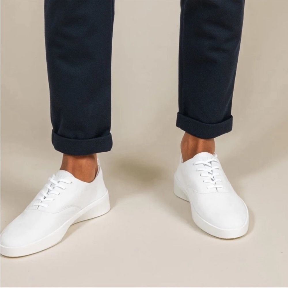 Wolf & shepherd cruise white shoes woman’s size 7